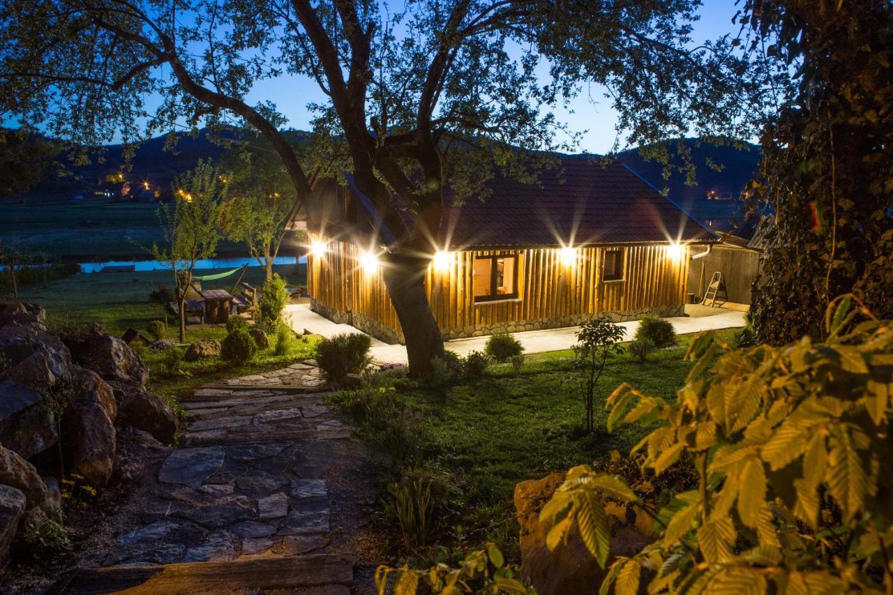 House Arupium - Hot Tub Villa Otočac Екстериор снимка